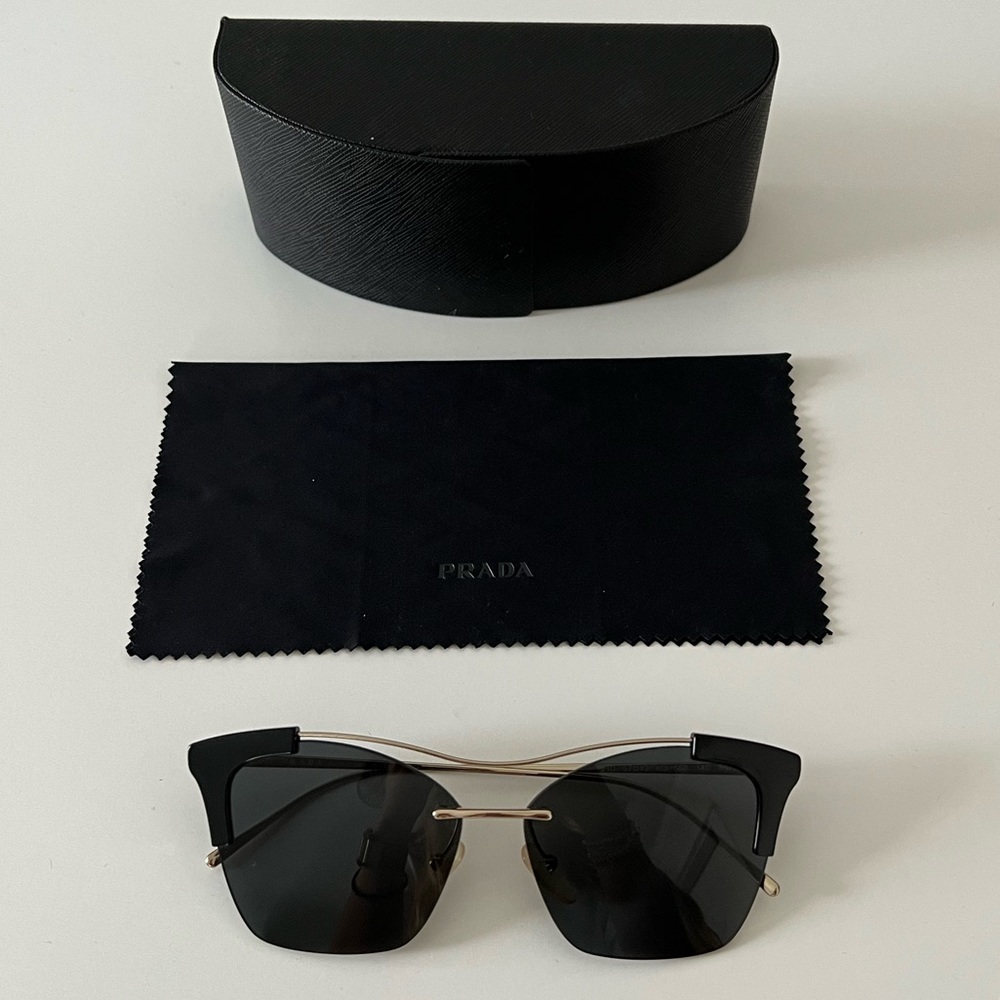 Prada Women's PR 21U Sunglasses Black/Gold